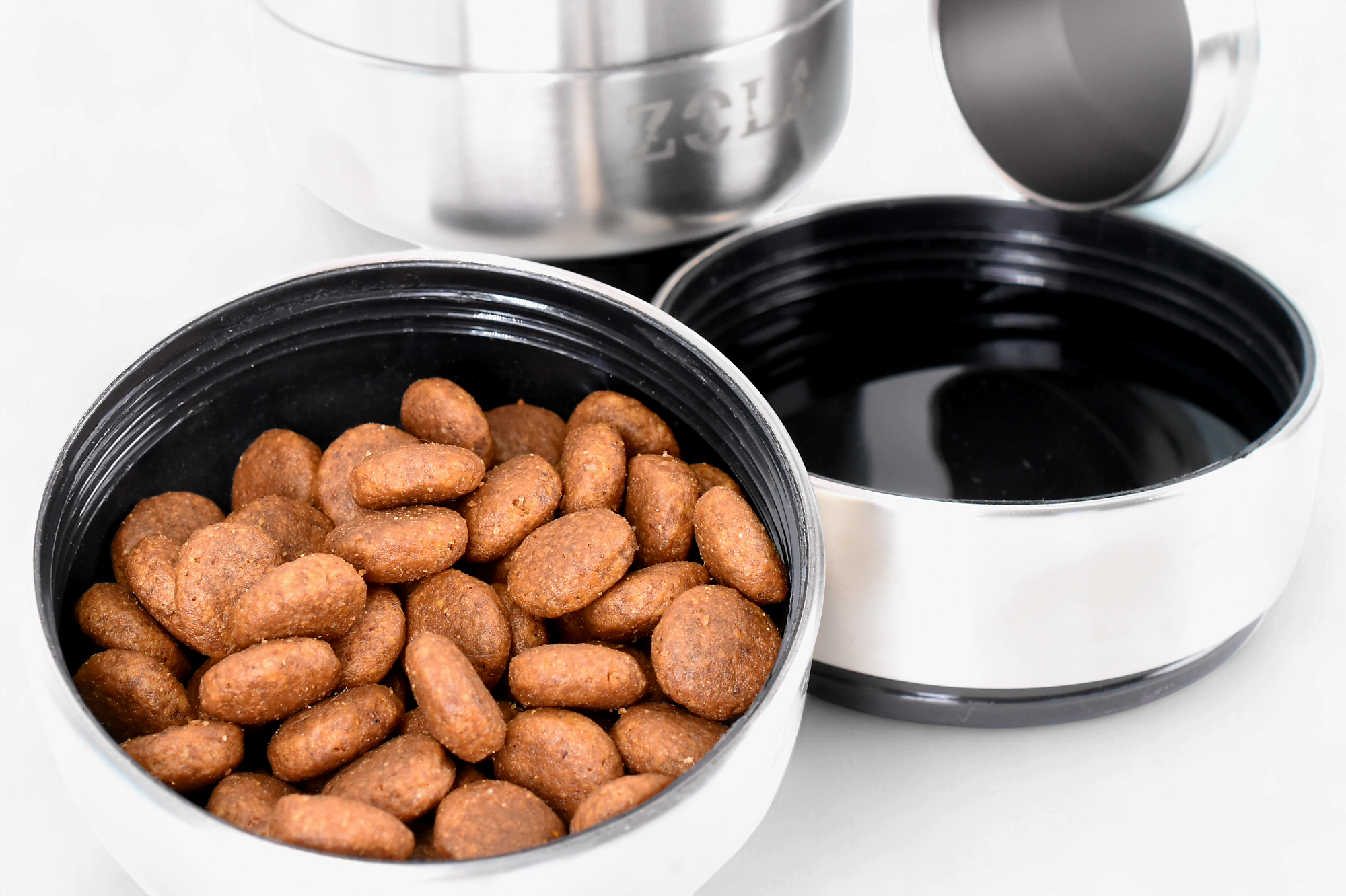 SnackSpout - Dog Water Bottle